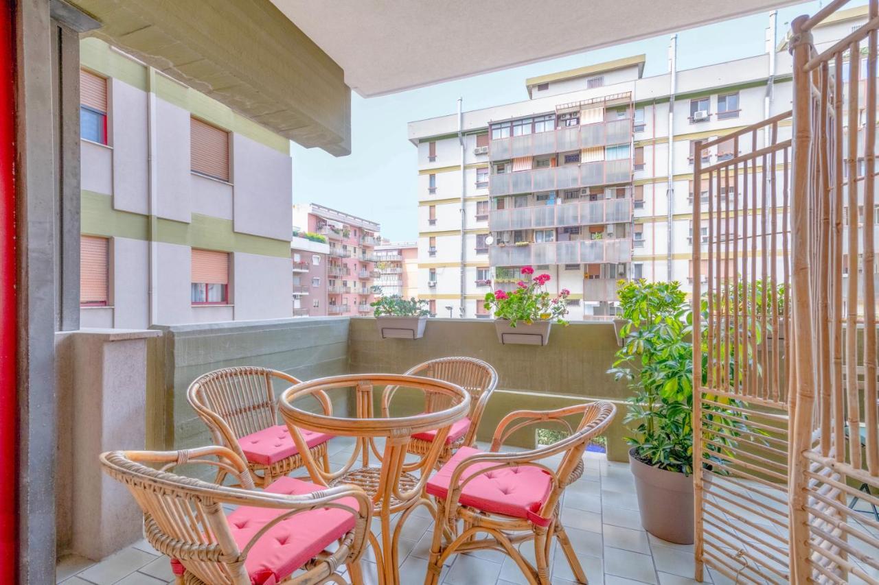 City Gate - Luxury Suites Барі Екстер'єр фото