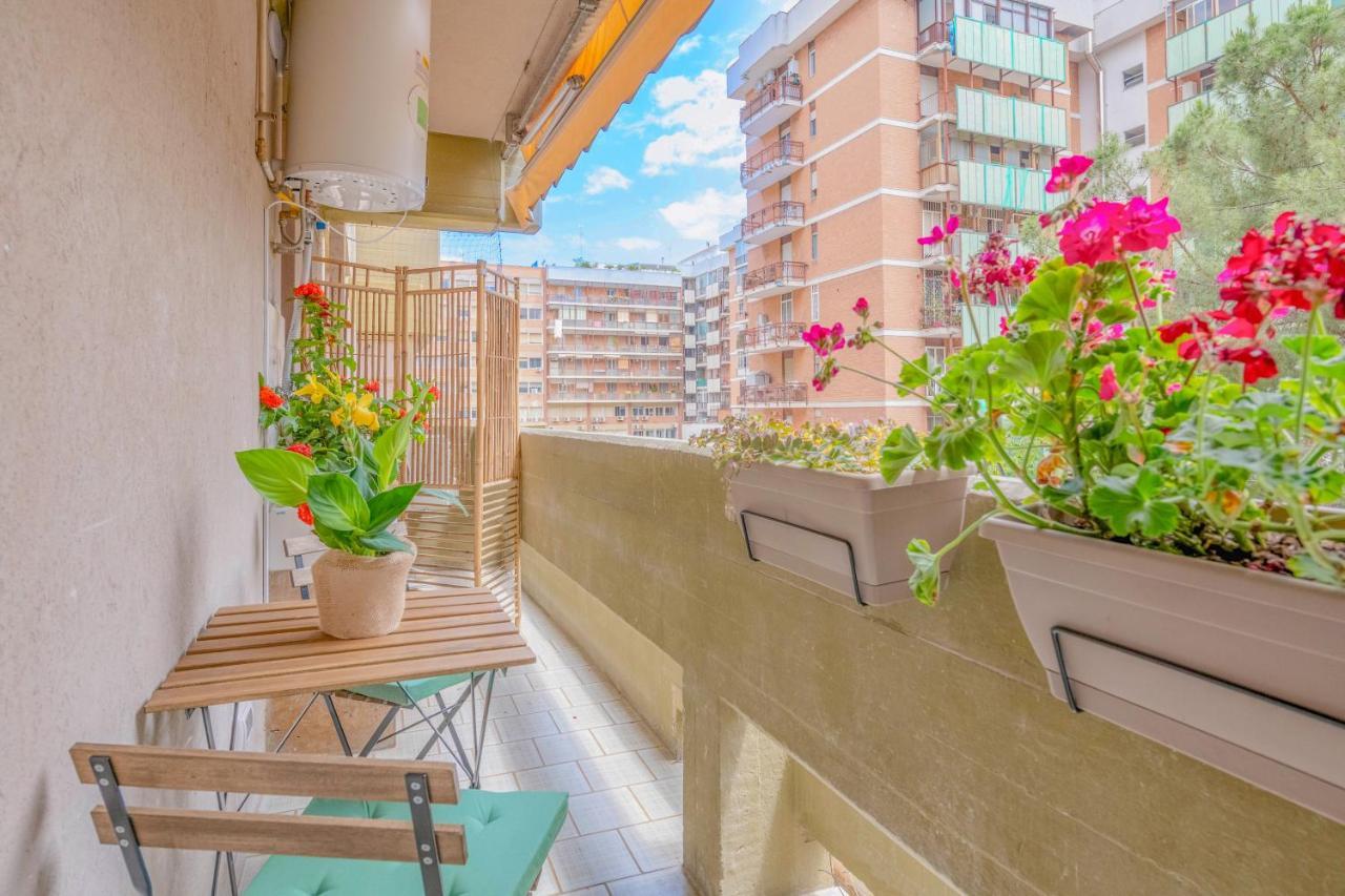 City Gate - Luxury Suites Барі Екстер'єр фото