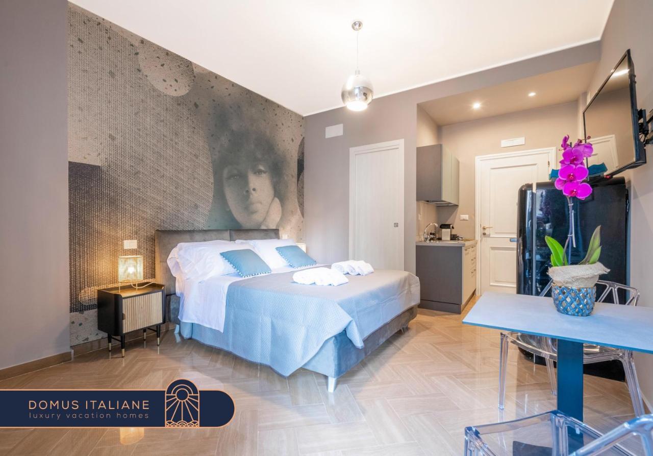 City Gate - Luxury Suites Барі Екстер'єр фото